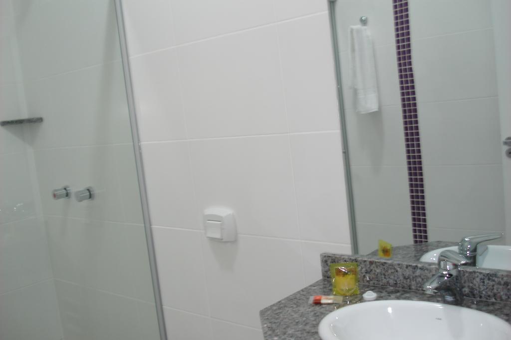 Brisa Parque Hotel Erechim Quarto foto